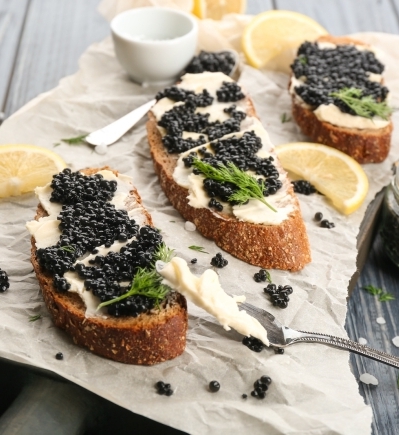 L’Étiquette du Caviar : Les Règles à Suivre pour une Dégustation Parfaite home Salle de Presse