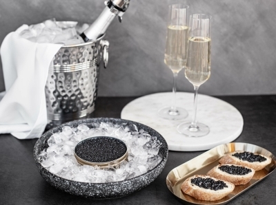 Luxury Entertaining: Hosting the Perfect Caviar and Champagne Tasting image