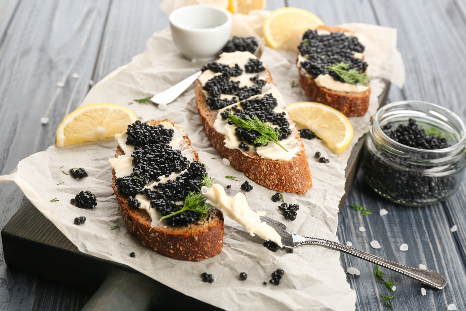 L’Étiquette du Caviar : Les Règles à Suivre pour une Dégustation Parfaite image